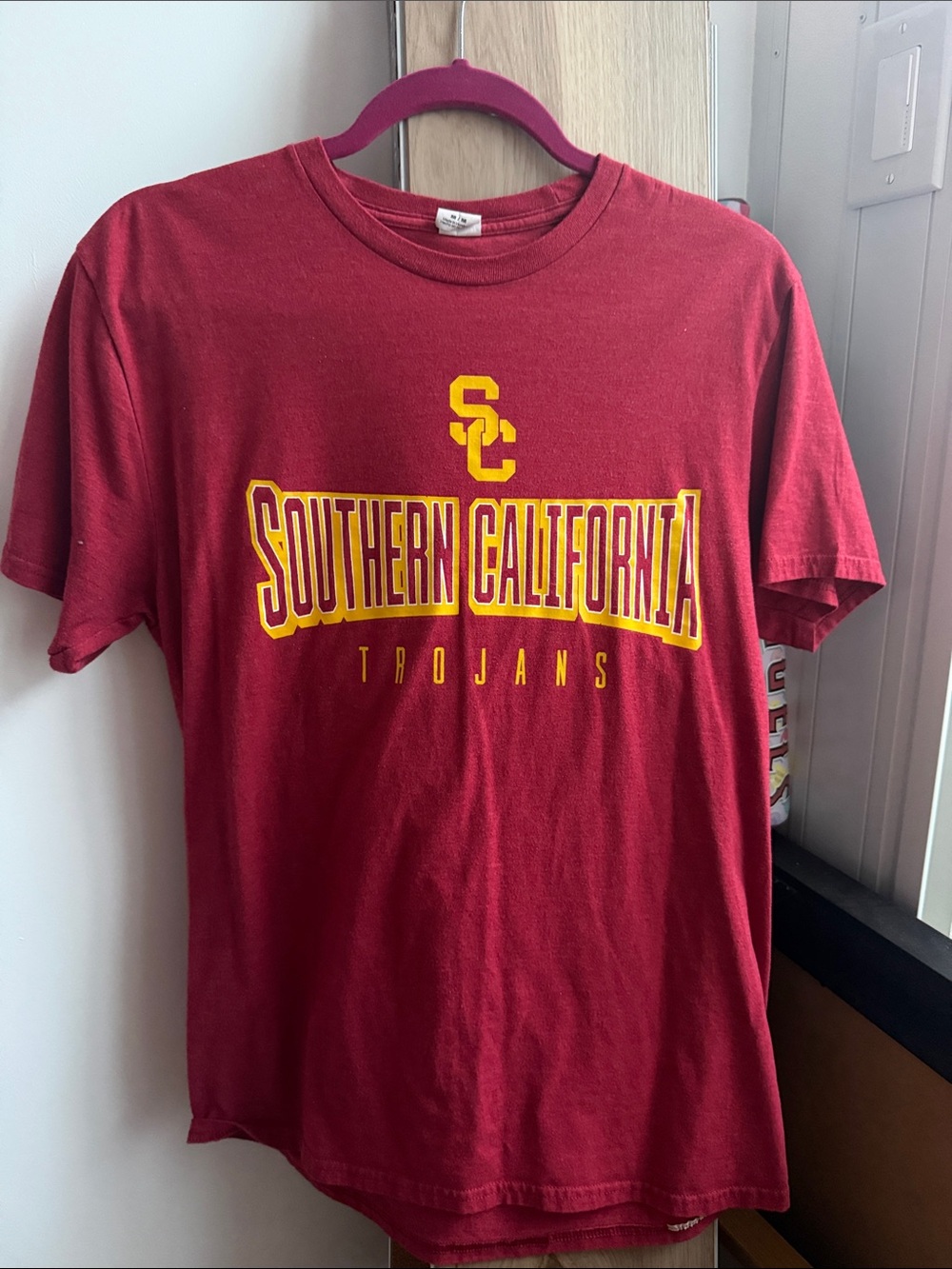 Hanes Men's Maroon Southern California Trojans Graphic Tee with Yellow Print